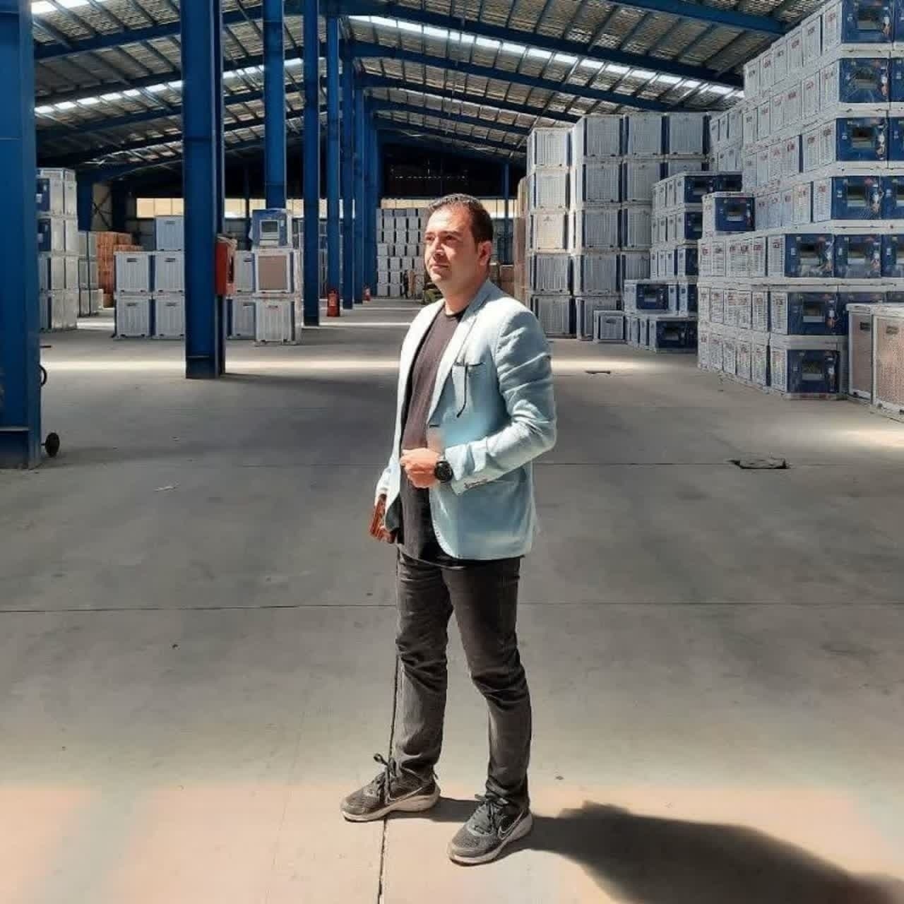 هومان شخص خازنی