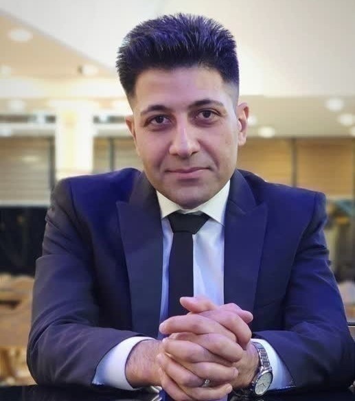 مهدی وحدت نیا