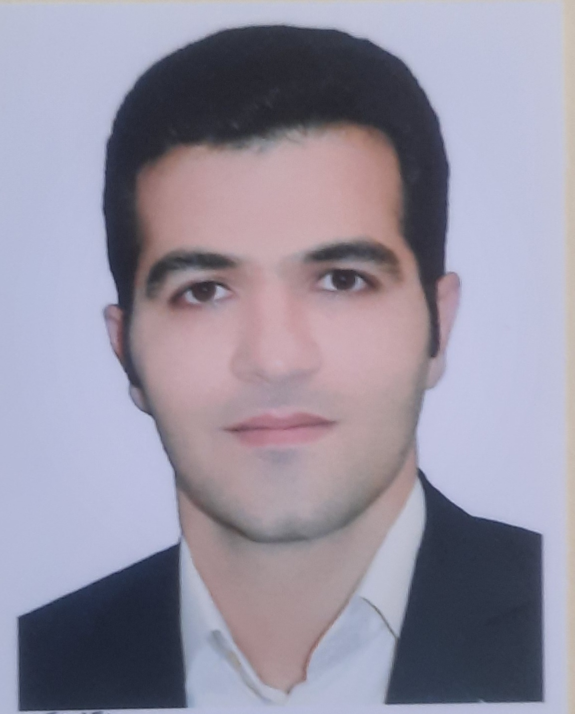 مصطفی اکرمی